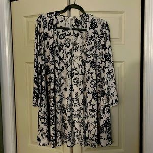 Andree by unit (dear Scarlett) lightweight cardigan, size large, never worn